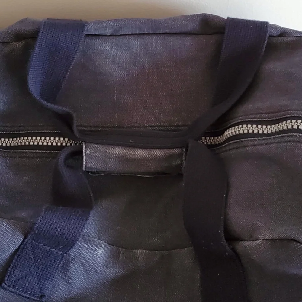 Vintage 90’s Tommy Hilfiger Duffle Bag Big Flag